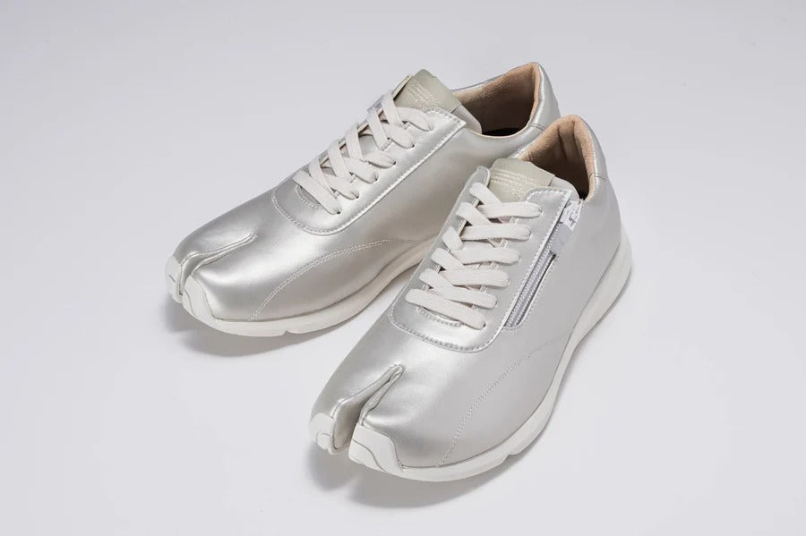 LAFEET SL09 – Timeless Tabi Sneakers with Barefoot Comfort